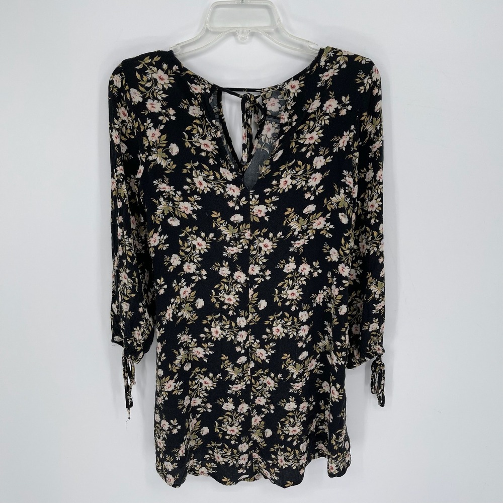 American Eagle Women's Black Floral Long Sleeve V-Neck Tie Boho Romper Size XS